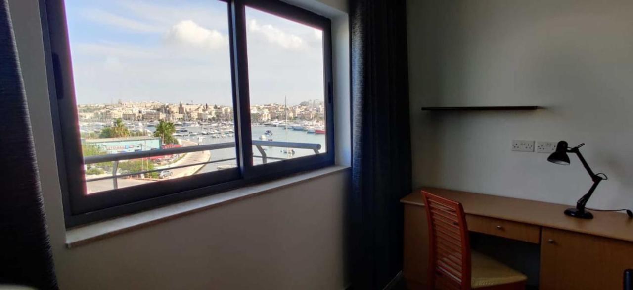 Shore Bridge Gzira Экстерьер фото